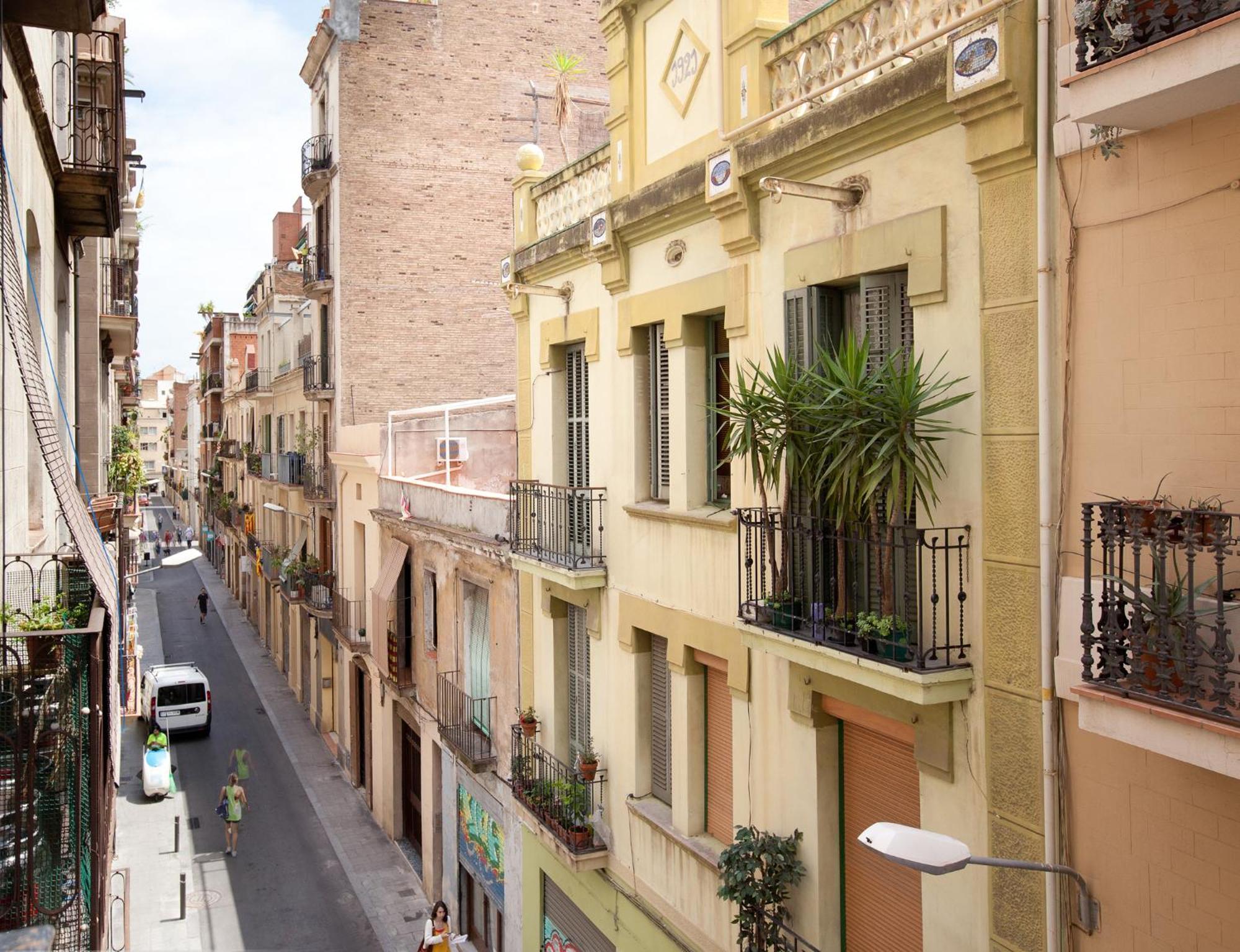 Barnapartments Basic Gracia Barcelona Phòng bức ảnh