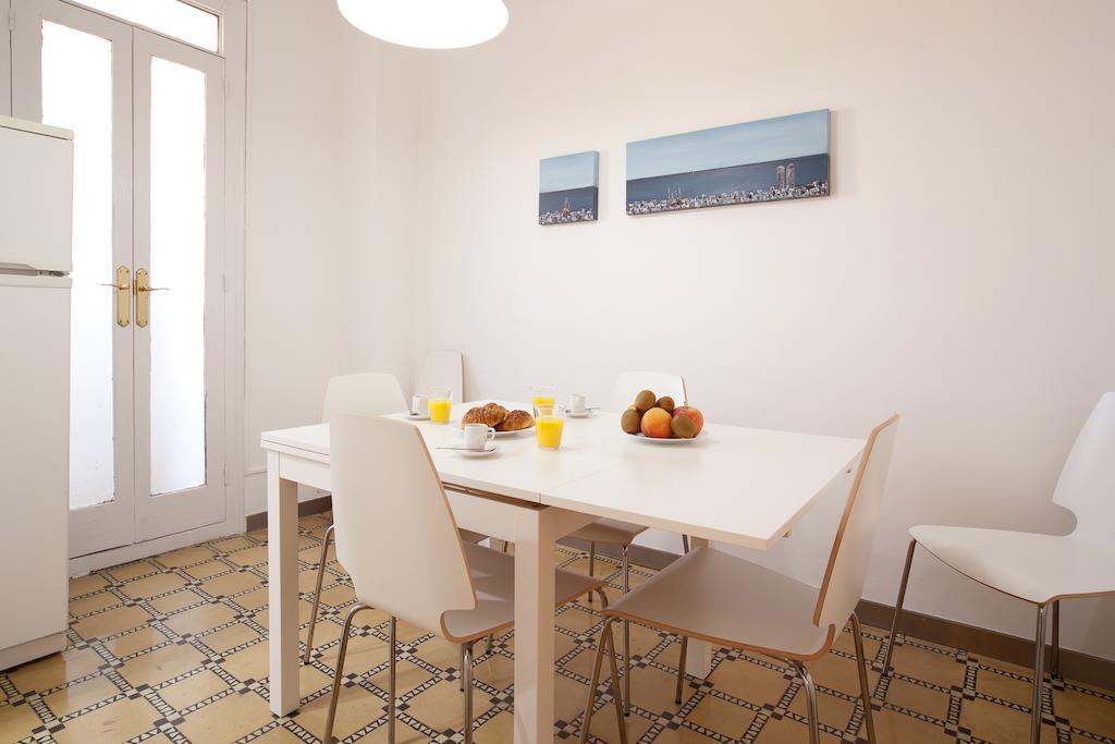 Barnapartments Basic Gracia Barcelona Ngoại thất bức ảnh