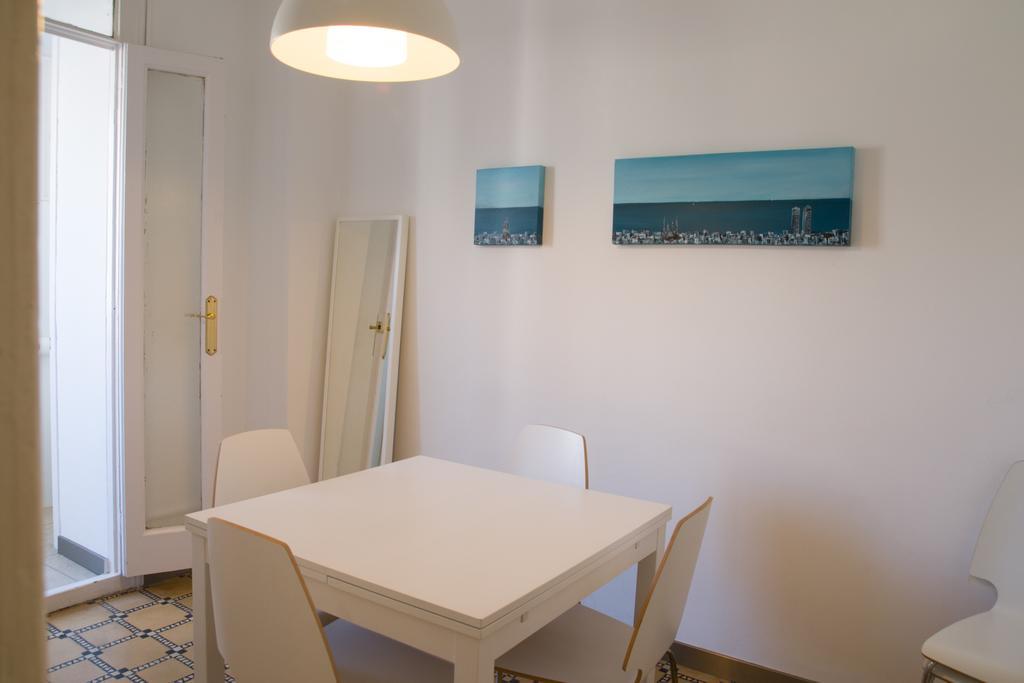 Barnapartments Basic Gracia Barcelona Ngoại thất bức ảnh