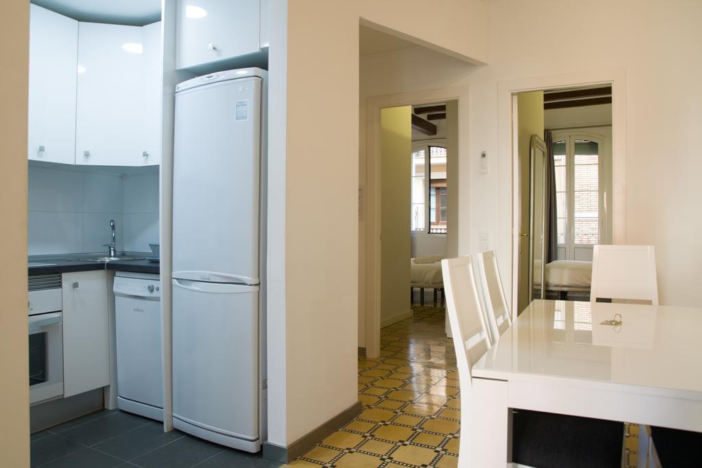 Barnapartments Basic Gracia Barcelona Ngoại thất bức ảnh
